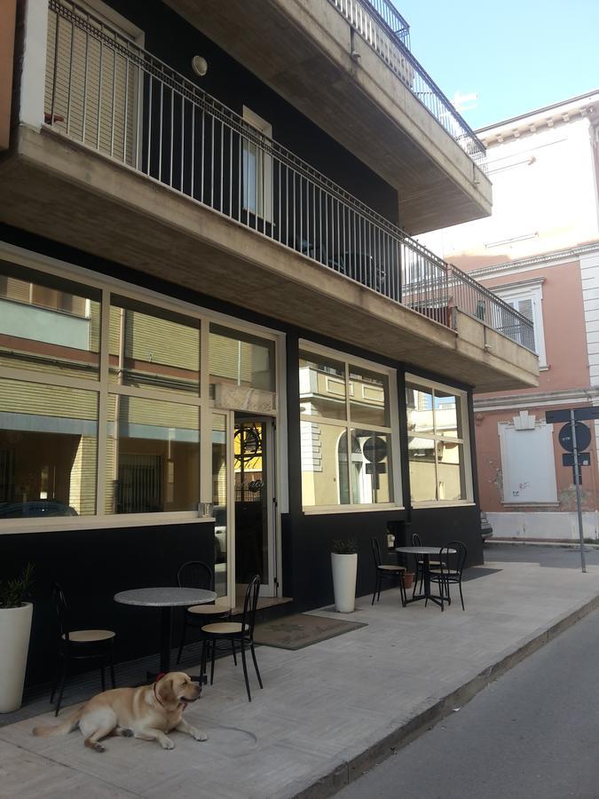 Hotel Antares Garni Джулианова Экстерьер фото