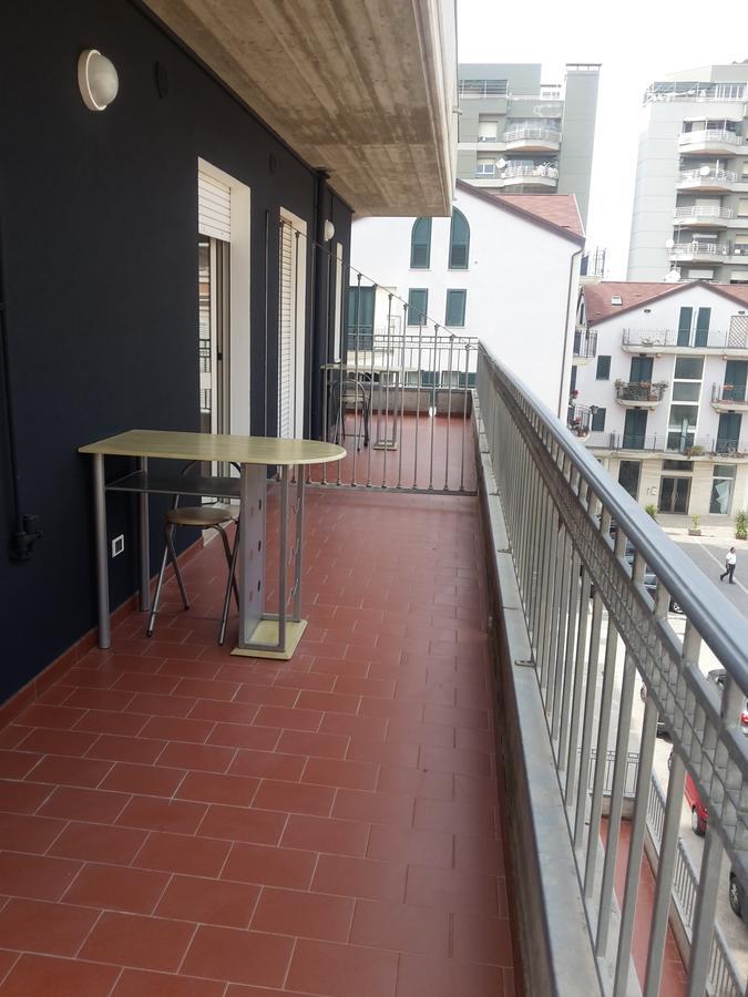 Hotel Antares Garni Джулианова Экстерьер фото