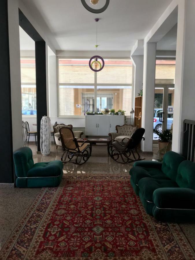 Hotel Antares Garni Джулианова Экстерьер фото