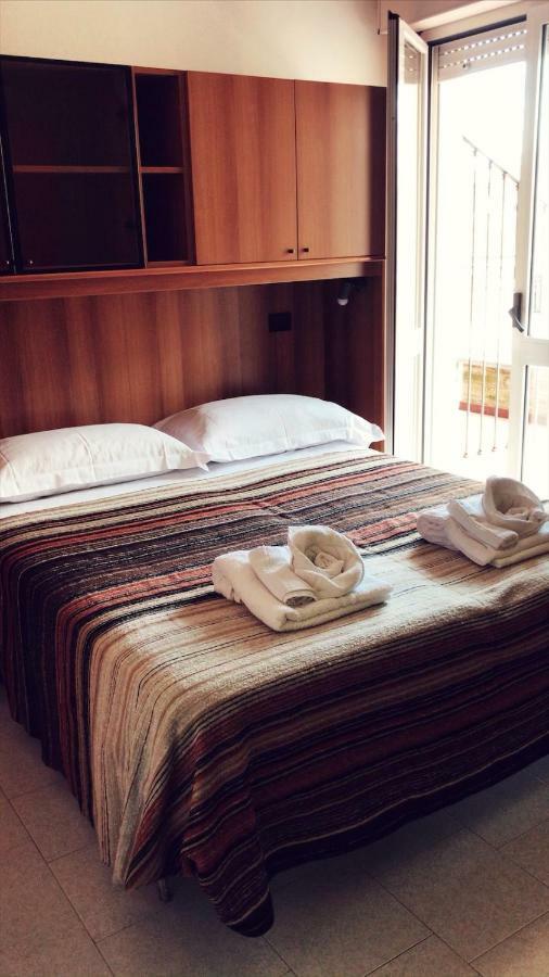 Hotel Antares Garni Джулианова Экстерьер фото